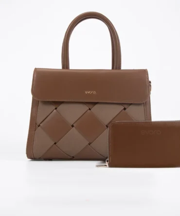 DBS-JE001 Set consisting of a medium-sized handbag with an elegant – Brown
